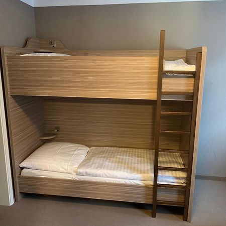 Hotel Goldene Krone Гослар Экстерьер фото