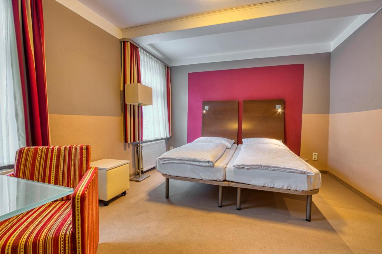 Hotel Goldene Krone Гослар Экстерьер фото